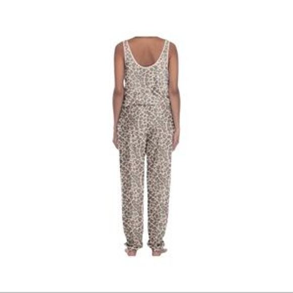 New Honeydew Just Chillin Leopard Print Jumpsuit Sleeveless Women's Size L - Picture 2 of 6